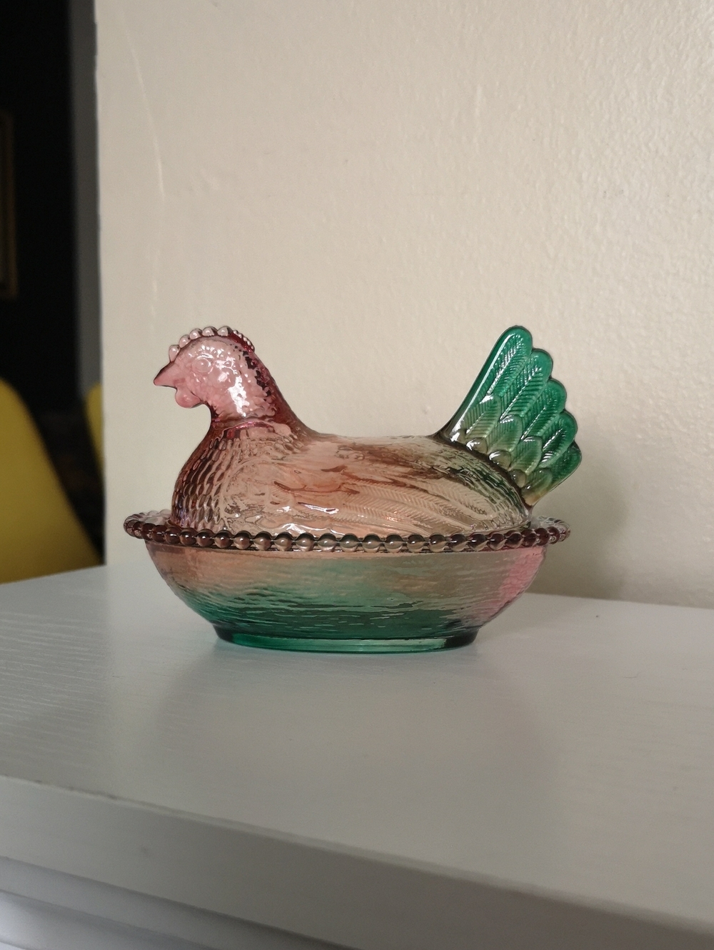 Fantastic Vintage Hen on Nest Watermelon Pink and Green Measures Approx 5 Inches